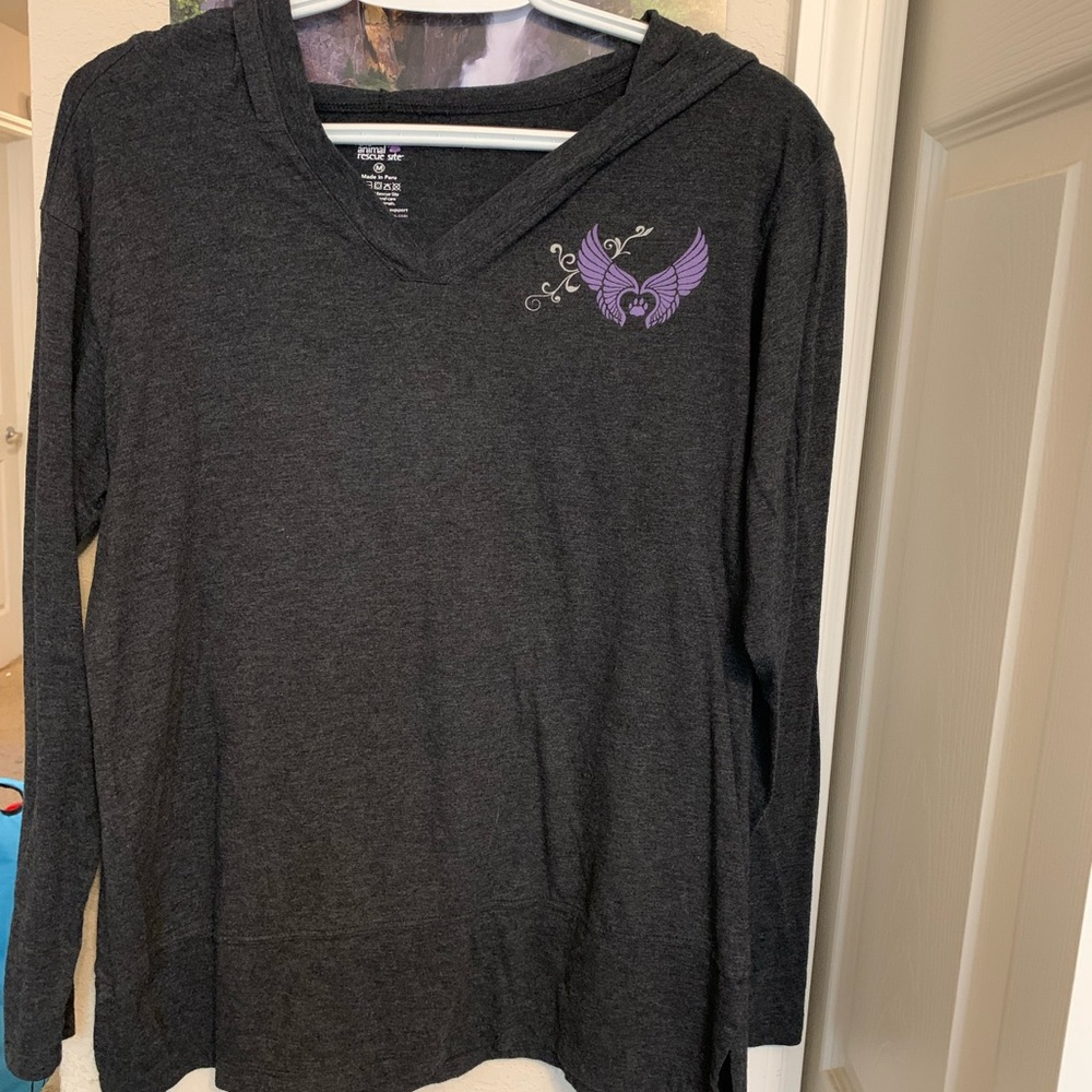 Comfy hoodie tee